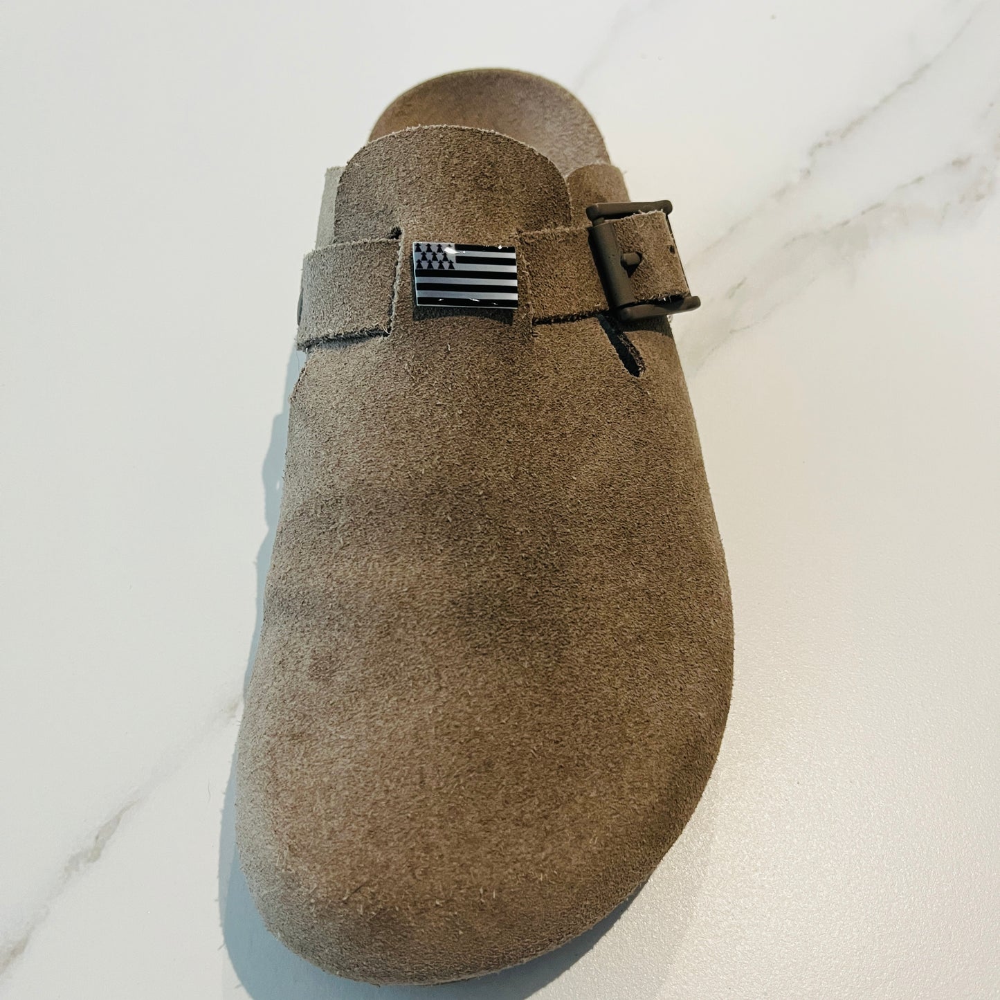 👩❤️👨 Pins personnalisés pour chaussures & tee-shirts – Ton portrait, ton avatar, ton style, ta vibe | Shoeslaces