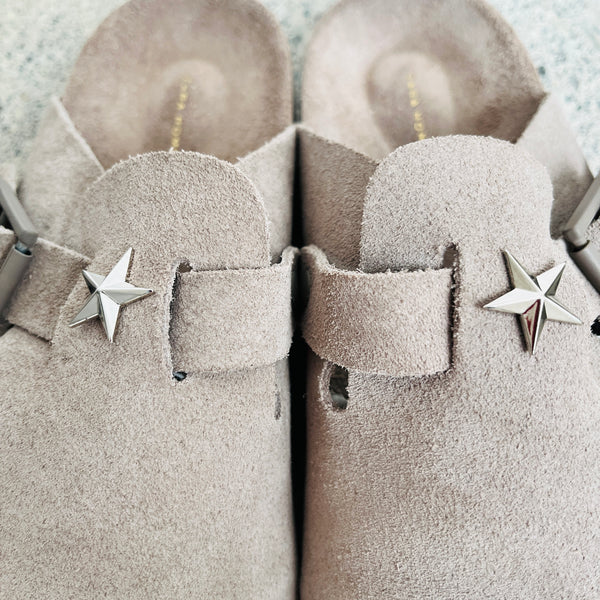 Pins  - charms - étoiles - décoration de chaussures -  type  Birkenstock  |  Shoeslaces