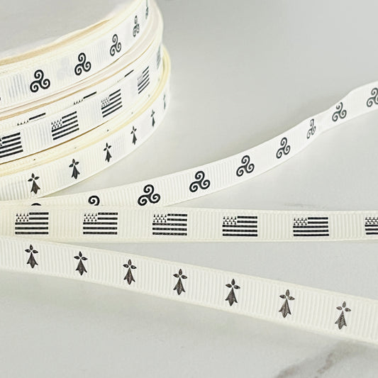 🌀 Ruban breton à coudre - Motif Triskel | Shoeslaces