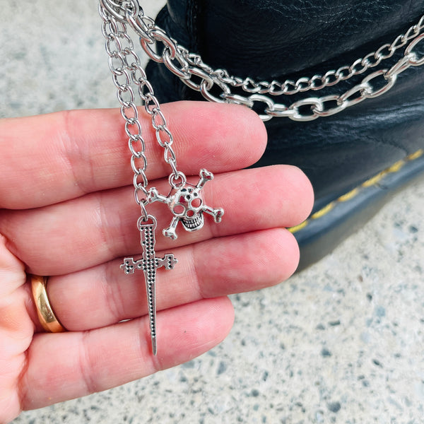 Chaîne de chaussures double dague - tête de mort  |  Shoeslaces - Shoeslaces-fr
