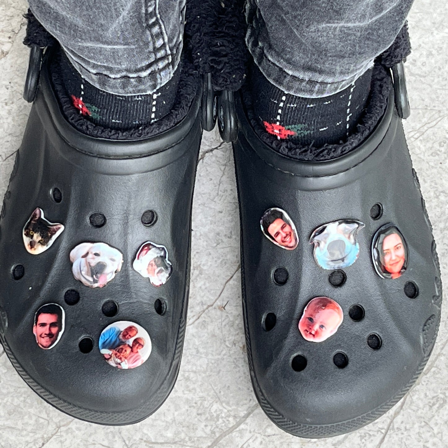 Pins  Personnalisés avec Votre Portrait pour sabots type Crocs  | Shoeslaces - Shoeslaces-fr