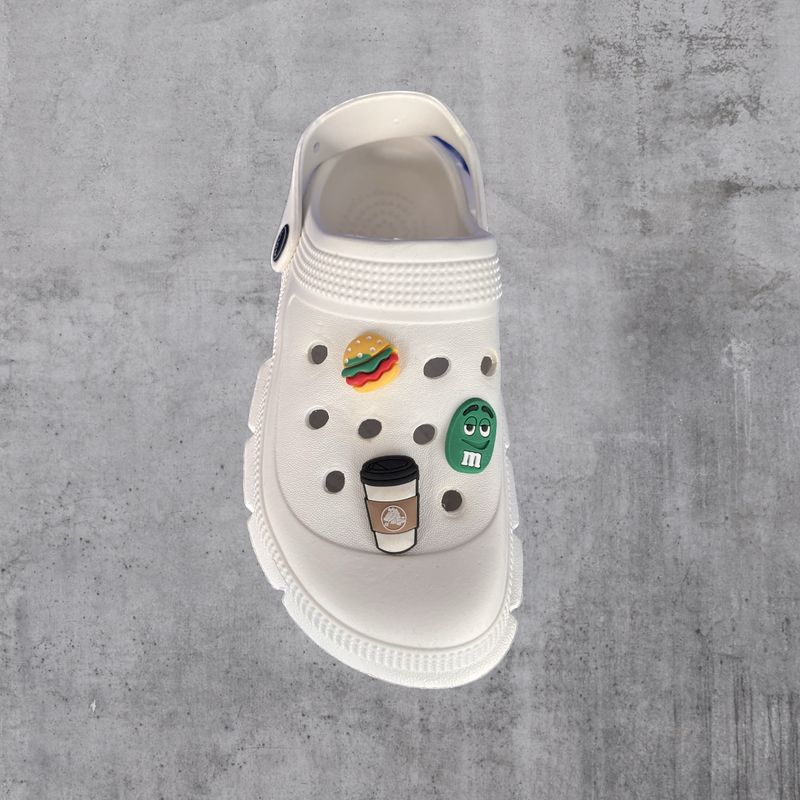 Pins de Crocs "MON STARBUCKS QUE J'ADORE" - Shoeslaces-fr